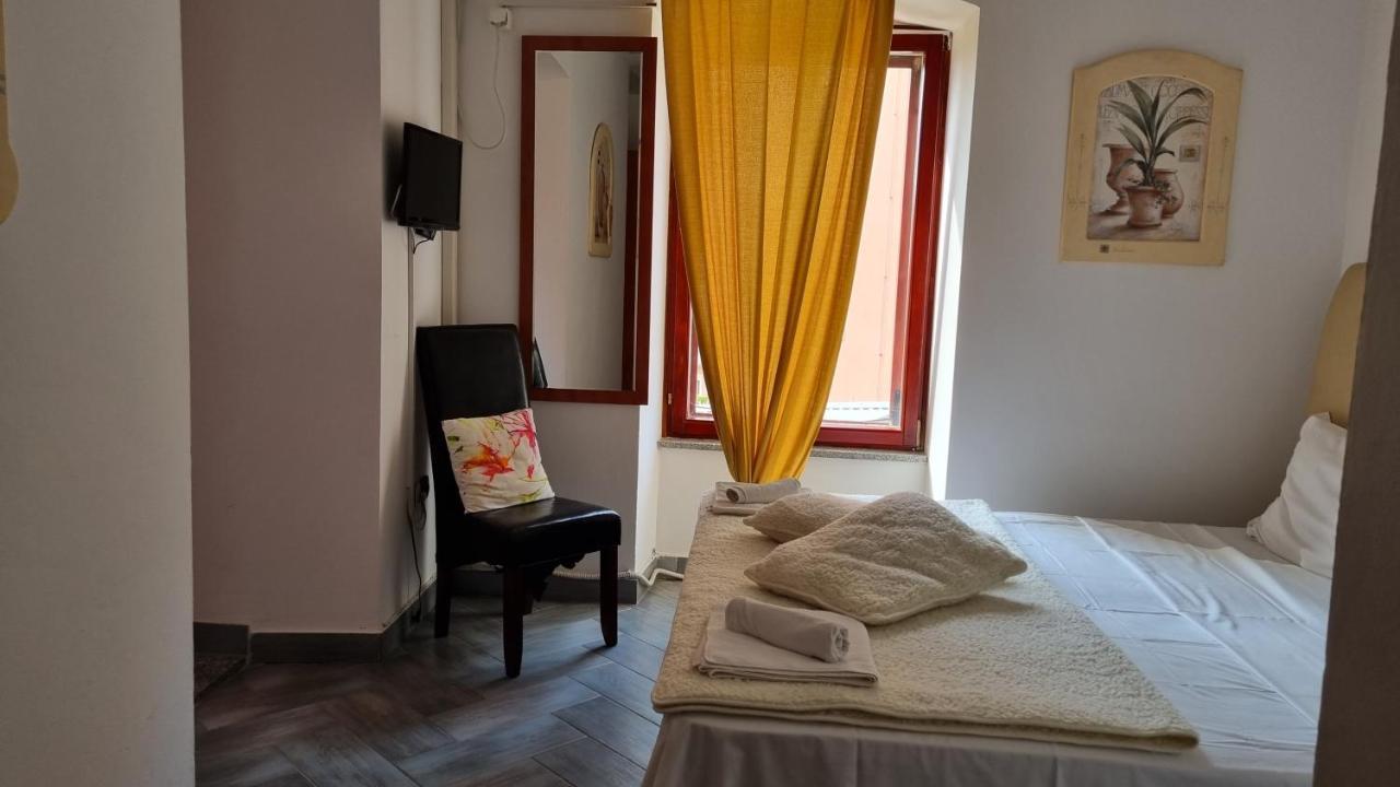 מדולין Laura Rooms מראה חיצוני תמונה